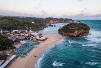 Tiket Masuk Pantai Drini