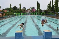 Kolam Renang Boja