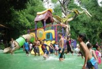 Kolam Renang Ngrembel Asri