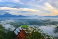 Tumpeng Menoreh Magelang