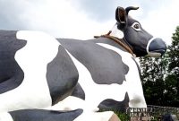 Kota Boyolali Terdapat Patung Sapi yang Berukuran Besar Apakah Fungsi Patung Tersebut